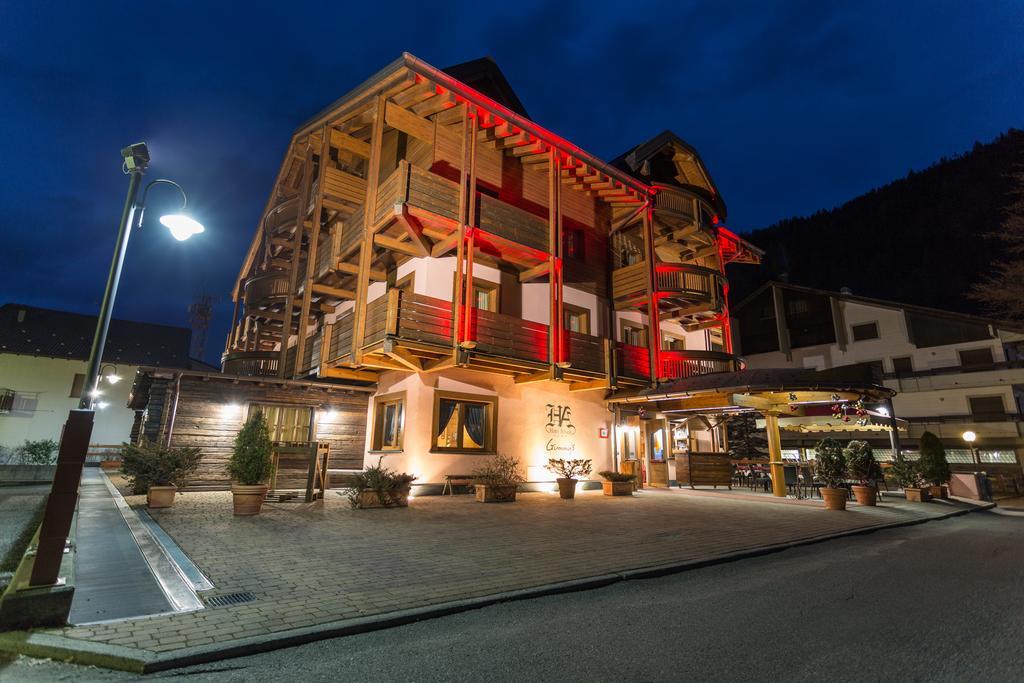 Hotel Arisch أبريكا المظهر الخارجي الصورة